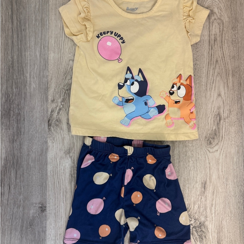 Disney Girls Bluey Keepy Uppy Matching Set